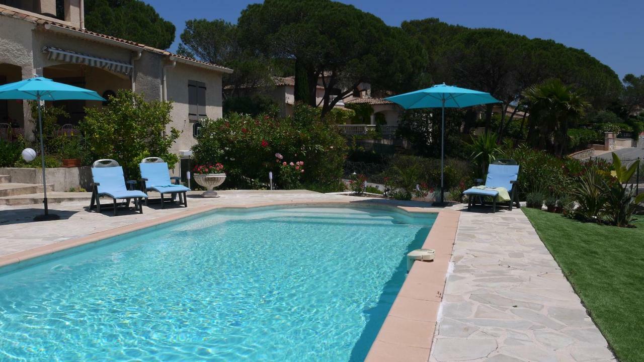 Grand Appartement Dans Maison Avec Piscine Privee Fréjus エクステリア 写真